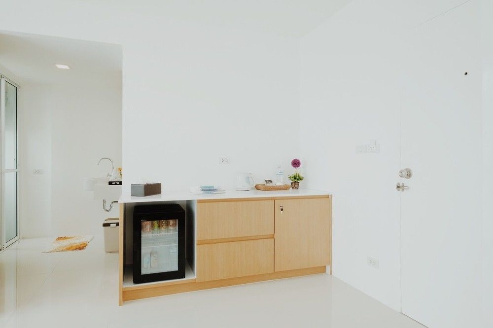 Modern Thai Suites Phuket Exterior photo